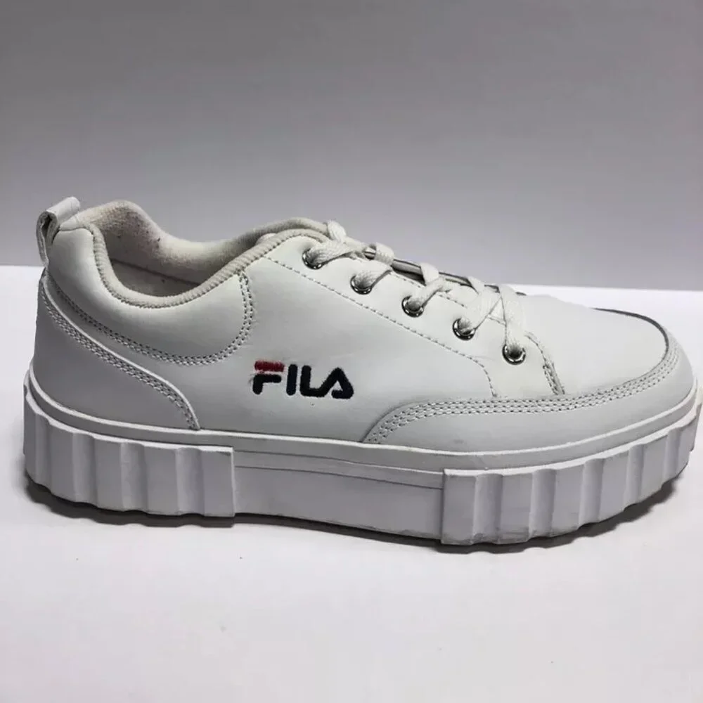 Fila Women’s Sandblast Low, White Lace-Up Sneakers, Size 9.5M